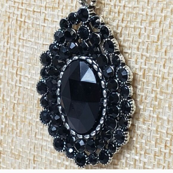 ARTISAN Mixed Metals Pendant Necklace Black Silver - Picture 3 of 7